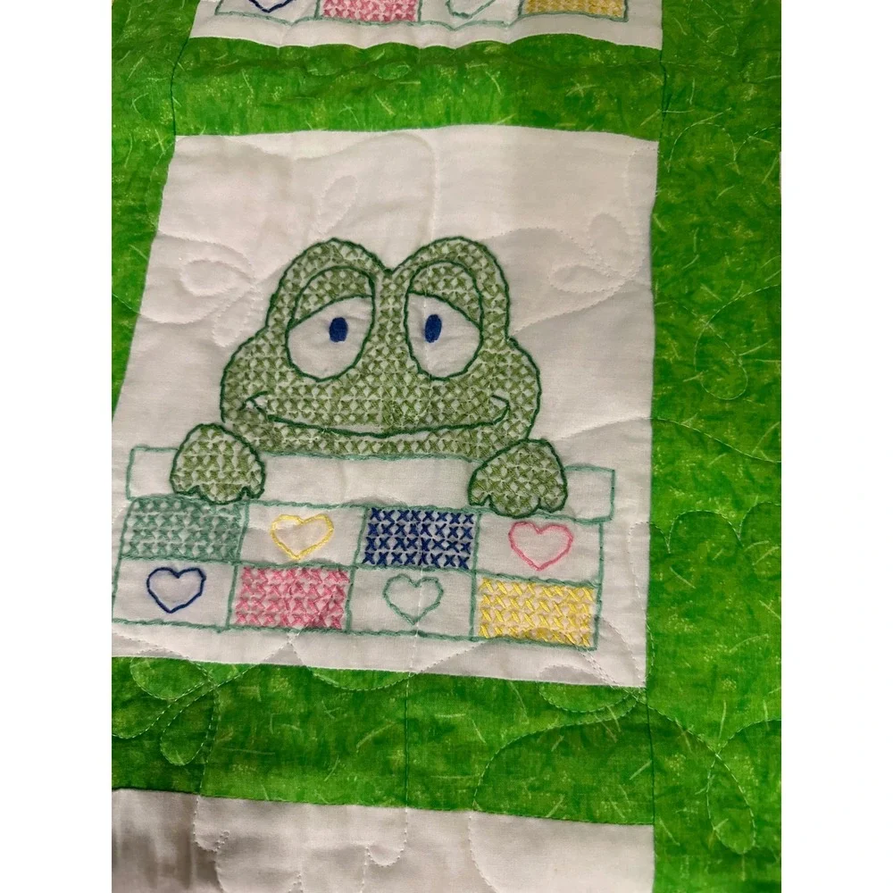 90s‎ Vintage Style Stamped Cross Stitch Baby Quilt Handmade Nursery Animal 47x37
